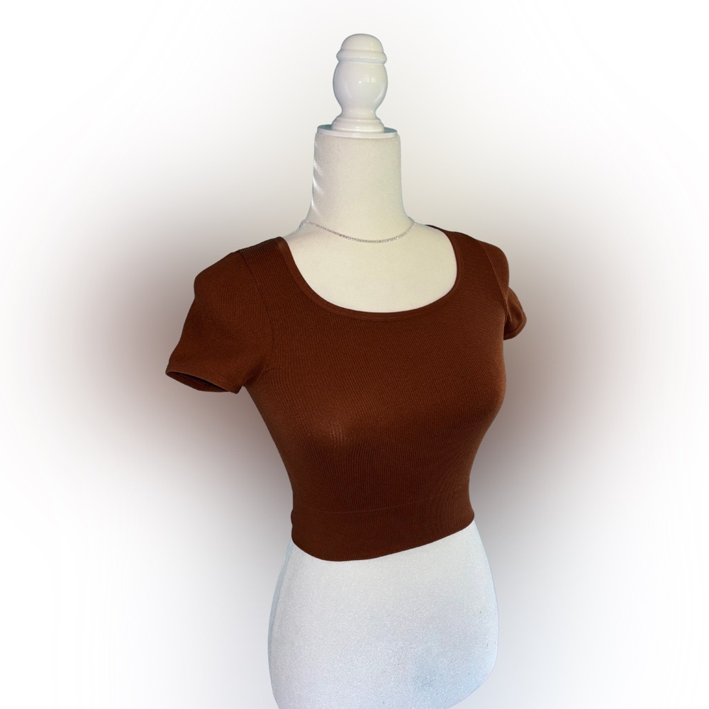 wild fable Brown Ribbed Stretch Scoop Neck Crop Top NWOT Size XS Target Style